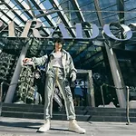 Paradox Vancouver