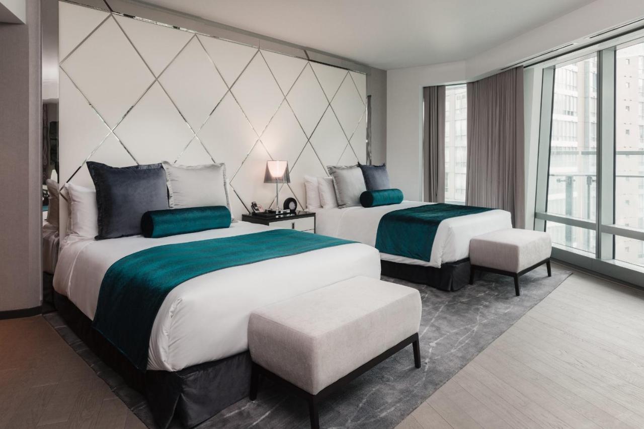 Hotel Paradox Vancouver 4*
